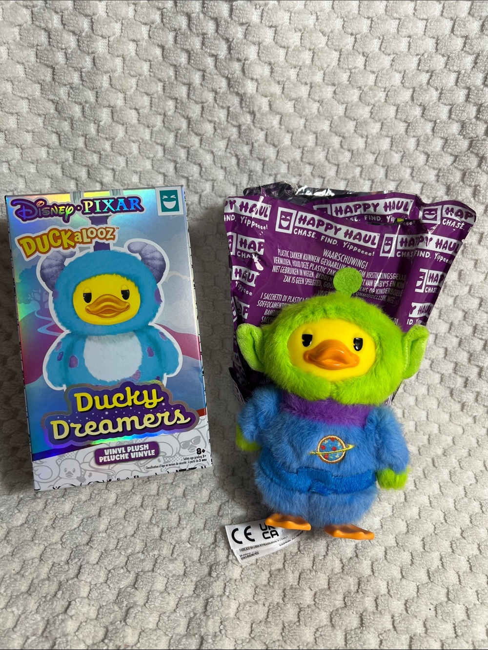Happy Haul Disney Pixar - DUCKaLOOZ Ducky Dreamers - Alien - Plush Blind Box